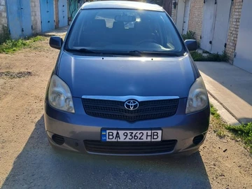 Авто Toyota Corolla Verso 2002 № 8943394