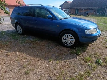Авто Volkswagen Passat Variant 1998 № 8943463