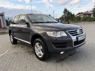 Авто Volkswagen Touareg 2007 № 8943464