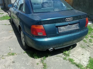 Авто Audi A4 1998 № 8943491