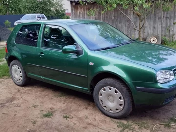 Авто Volkswagen Golf 1998 № 8943564
