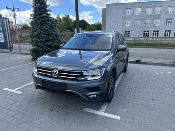 Авто Volkswagen Tiguan 2018 № 8943568