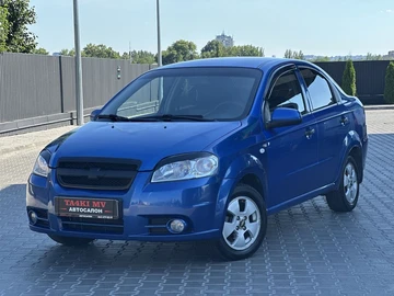 Авто Chevrolet Aveo 2011 № 8943575