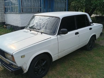 Авто ВАЗ 2105 1990 № 8943598