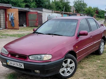 Авто Hyundai Lantra 1995 № 8943610