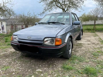 Авто Ford Orion 1989 № 8943707