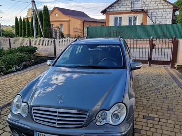 Авто Mercedes C Серия 2004 № 8943740