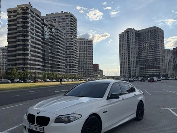 Авто BMW 5 Серия 2012 № 8943749