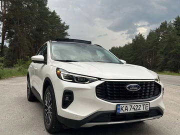 Авто Ford Escape 2023 № 8943816