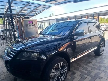 Авто Volkswagen Touareg 2005 № 8943827