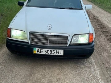 Авто Mercedes C Серия 1994 № 8943864