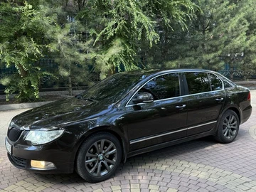 Авто Skoda Superb 2013 № 8943988