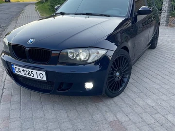 Авто BMW 1 Серия 2005 № 8944020