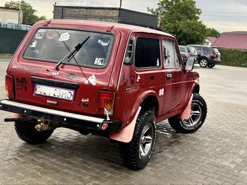 Авто ВАЗ 2121 1994 № 8944100