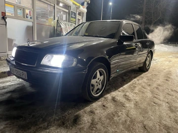 Авто Mercedes 280 1996 № 8944111
