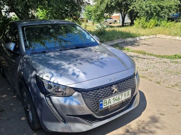 Авто Peugeot 208 2020 № 8944183