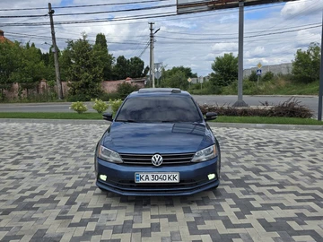 Авто Volkswagen Jetta 2015 № 8944229