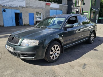 Авто Skoda Superb 2003 № 8944233