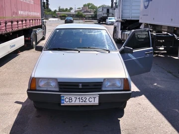 Авто ВАЗ 21099I 2004 № 8944423