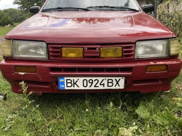 Авто Mazda 323 1987 № 8944461