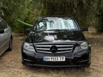 Авто Mercedes 220 2013 № 8944536