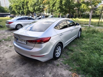 Авто Hyundai Elantra 2018 № 8944638