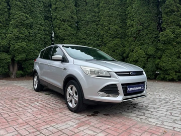 Авто Ford Escape 2016 № 8944717