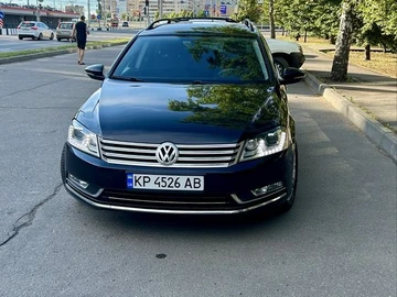 Авто Volkswagen Passat Variant 2012 № 8944746