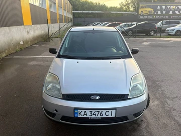 Авто Ford Fiesta 2005 № 8944856