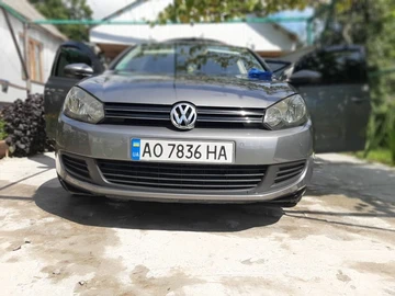 Авто Volkswagen Golf 2010 № 8944878