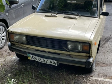 Авто ВАЗ 2105 1988 № 8944909