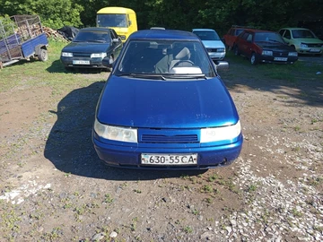 Авто ВАЗ 2110 2001 № 8945048