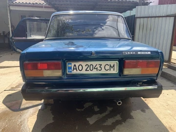 Авто ВАЗ 2107 1994 № 8945055