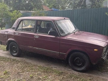 Авто ВАЗ 2107 1991 № 8945075