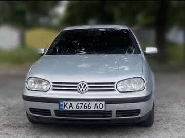 Авто Volkswagen Golf 1999 № 8945190