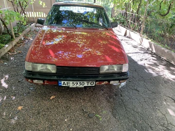 Авто Mazda 626 1983 № 8945277