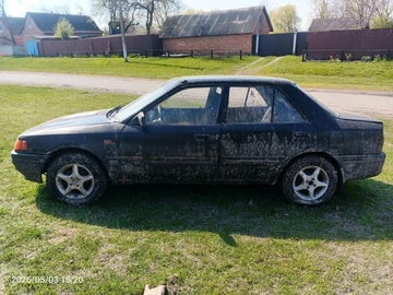 Авто Mazda 323 1991 № 8945294
