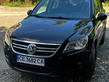 Авто Volkswagen Tiguan 2010 № 8945376