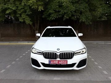 Авто BMW 5 Серия 2022 № 8945377