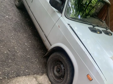 Авто ВАЗ 2107 1997 № 8945387