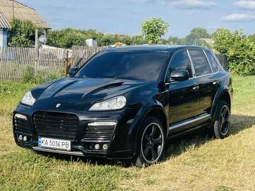 Авто Porsche Cayenne Turbo S 2004 № 8945484