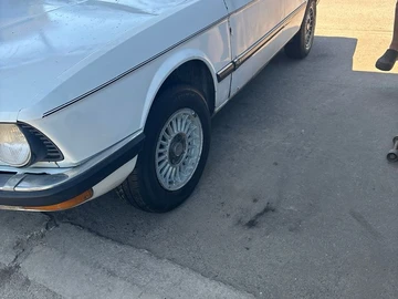 Авто BMW 5 Серия 1984 № 8945596