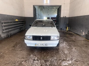 Авто  2141 1992 № 8945597