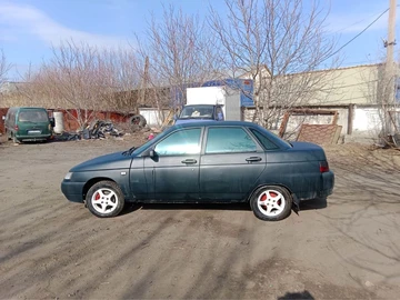 Авто ВАЗ 2110 2003 № 8945617