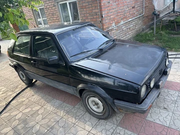 Авто Volkswagen Golf 1988 № 8945645