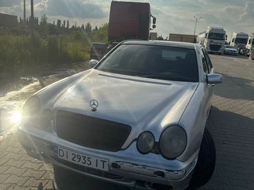 Авто Mercedes E Серия 1998 № 8945749