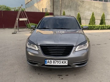 Авто Chrysler 200 2012 № 8945838