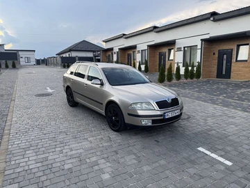 Авто Skoda Octavia 2005 № 8945933
