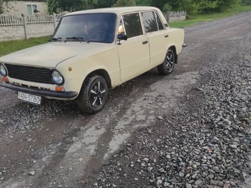 Авто ВАЗ 2101 1988 № 8946072