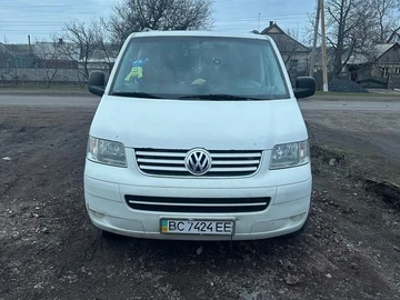 Авто Volkswagen Transporter 2009 № 8946196